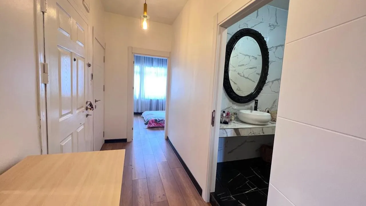 New Renovated 3 Bedroom 2 Bathroom Laleli Istanbul Apartment